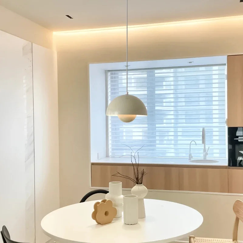 Oliver Bud Pendant Light