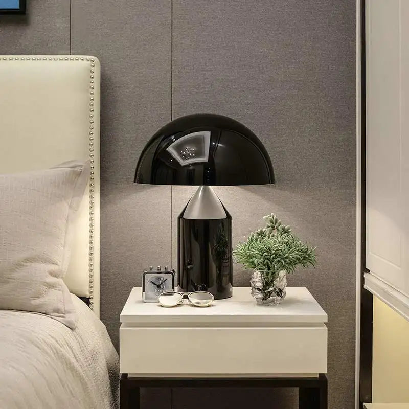 Mushroom Metal Desktop Lamp